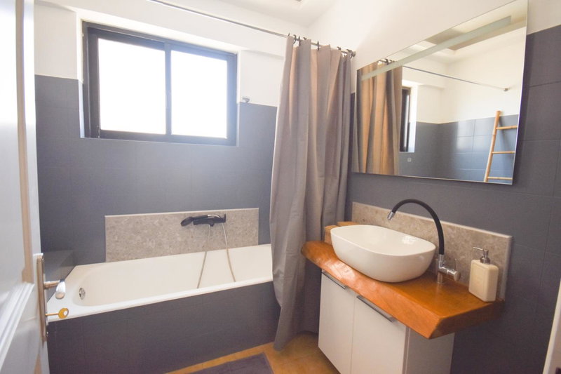 K&C Rooms- Apartments, Markopoulo, Greece