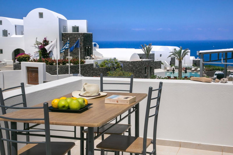 Apanomeria Boutique Residence, Oia, Greece