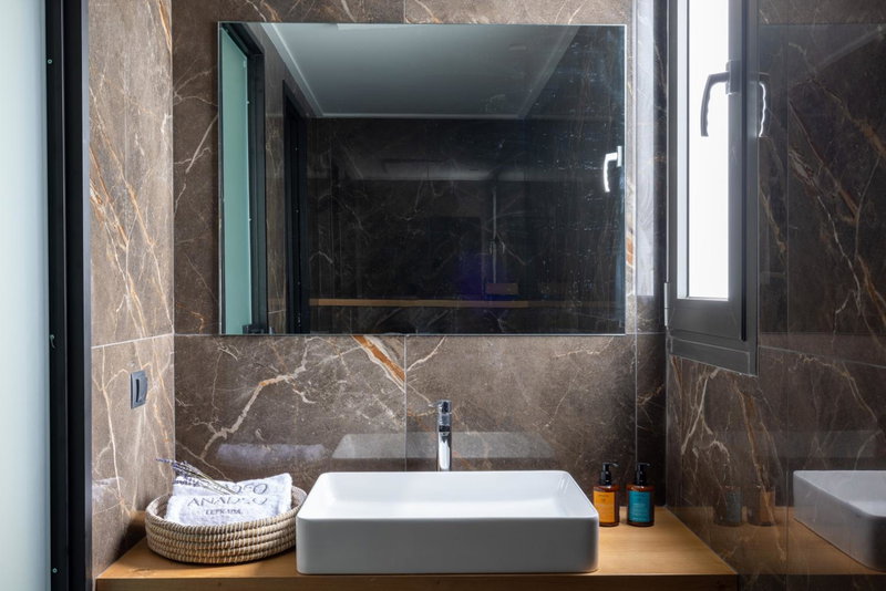 Anadeo Villas & Suites, Exanthia, Grèce