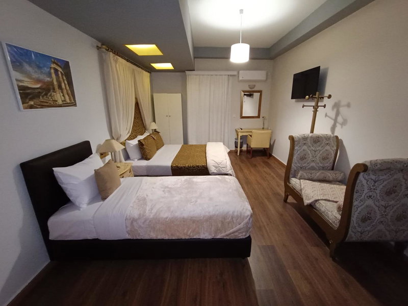 Queens Leriotis Hotel, Piraeus, Greece