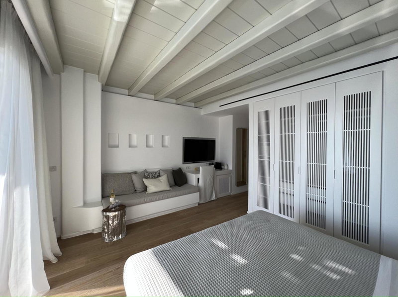 Nomia Sunset Suites Mykonos, Tagou, Greece