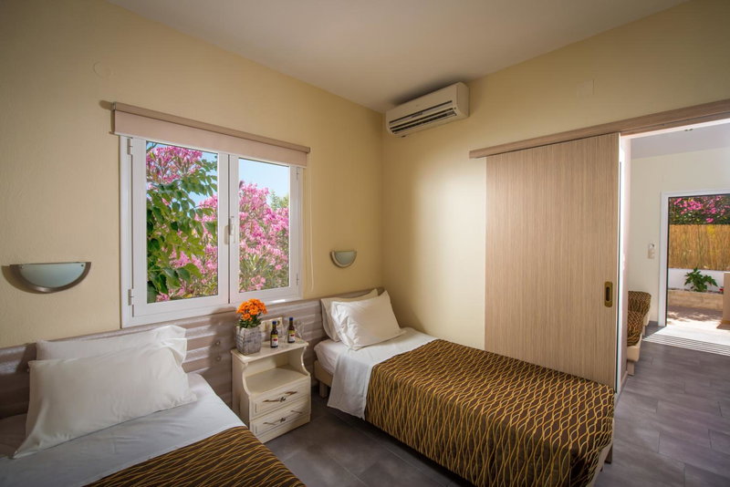 Kastro Beach Apartments, Malia, Greece