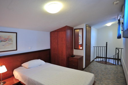 Eye Q Resort Seaview, Skiathos Town, Greece