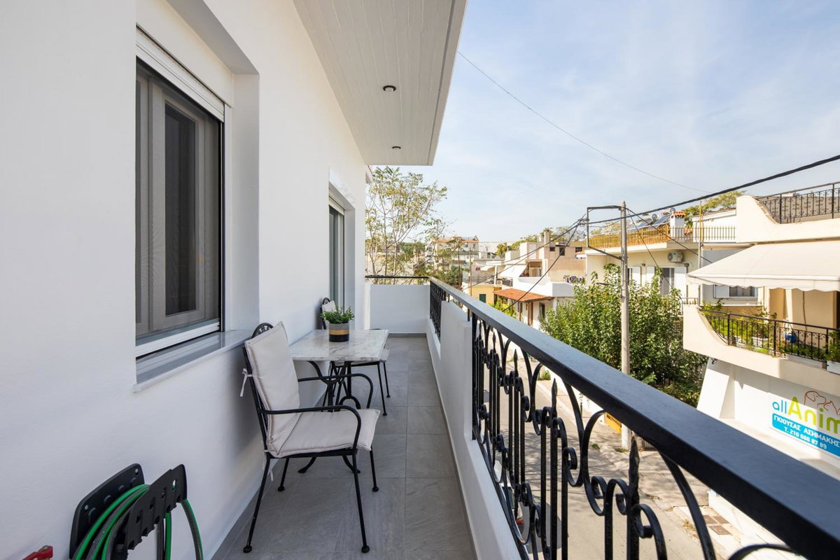 Boutique Studios near Airport, Greece