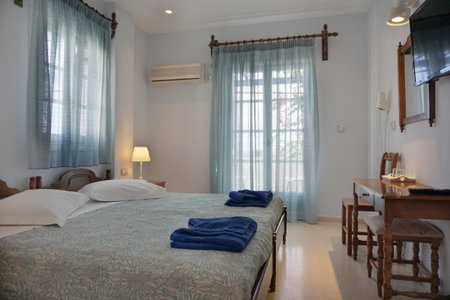 Proteas Hotel, Kamari, Greece