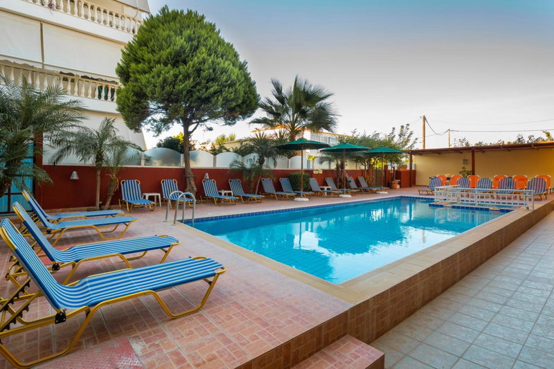Alea Hotel Apartments, Ialyssos, Grecia
