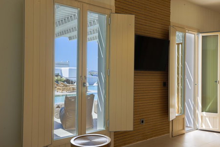 Life Suites, Tourlos, Greece