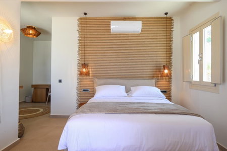 Life Suites, Tourlos, Greece