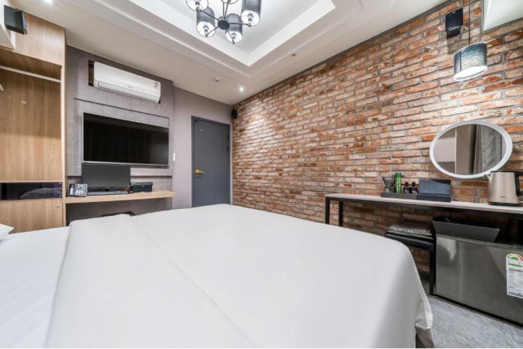 27 Hotel, Anyang, South Korea