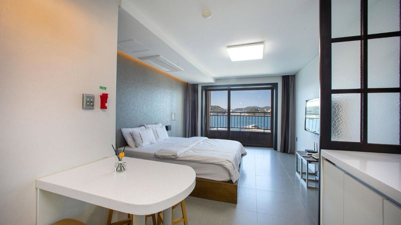 Carib Condo Hotel, Tongyeong, Corea del Sur