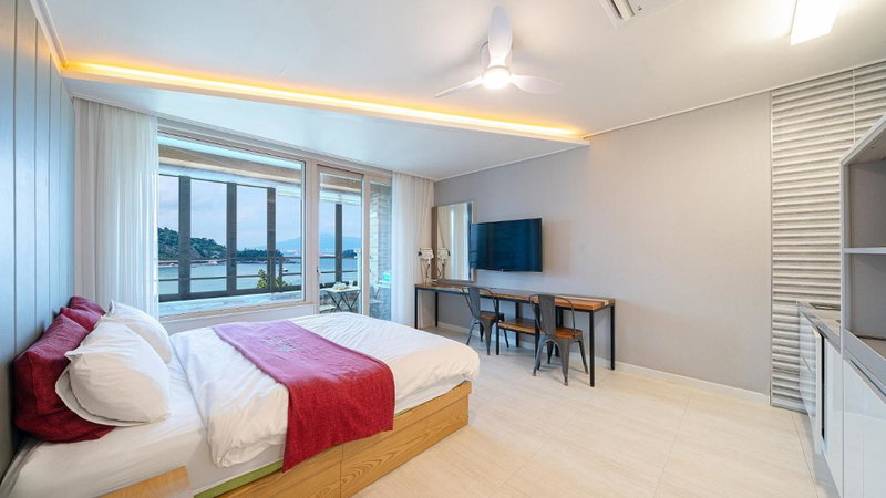 Yeosu View Foret Pension, Yeosu, South Korea
