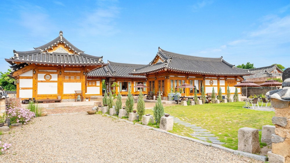 Gyeongju Ipsaedalseumeunal, South Korea