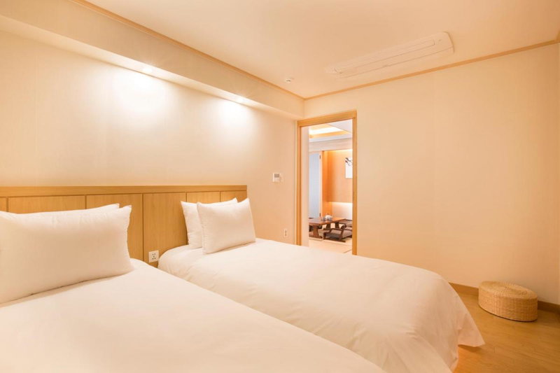 Tomonoya Ryokan Geoje, Geoje, Южная Корея