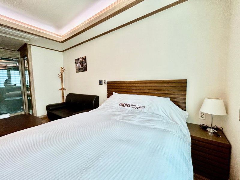 Okpo business hotel, Geoje, Южная Корея