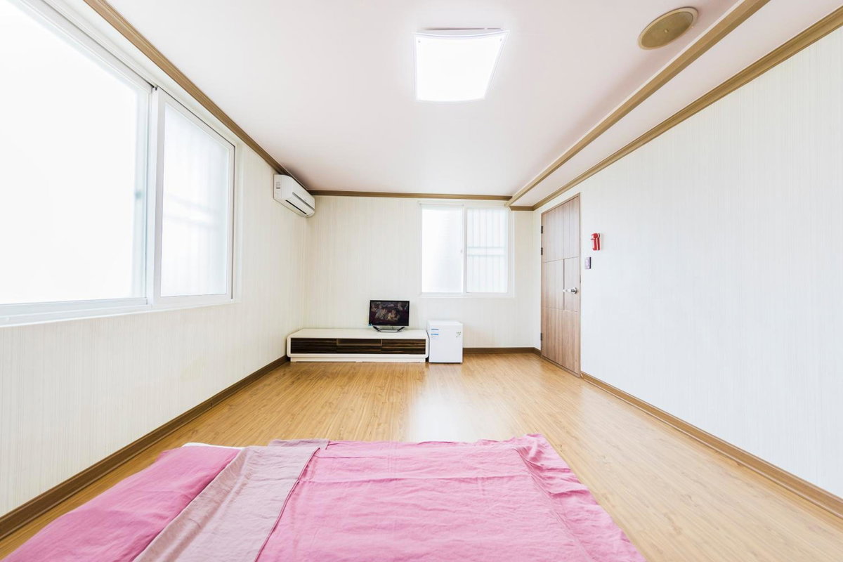 Remember Youth Hostel, South Korea