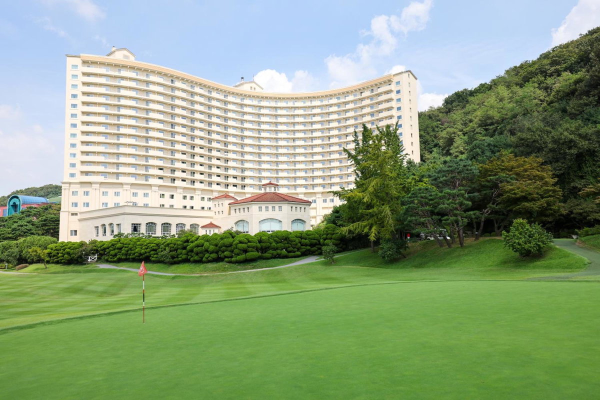 Hotel · La Vie Dor Hotel and Resort, Trademark Collection by Wyndham, Hwaseong