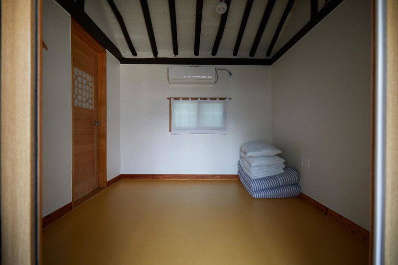 Bonghwangjae Hanok Guesthouse, Gongju, South Korea