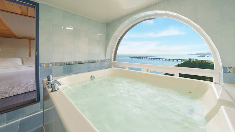 Samcheok Peacehousing Spa Pet Pension, Samcheok-si, Южная Корея