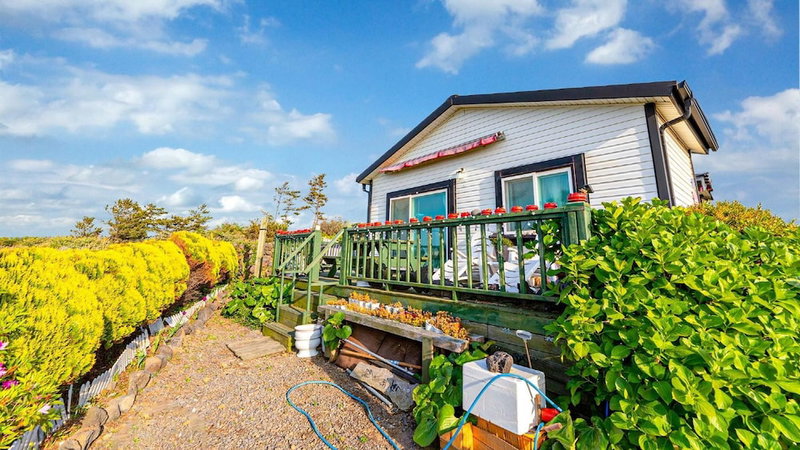 Jeju Kkothyanggi Badasori Pension, Jeju City, Südkorea