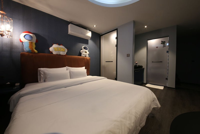 Almond Kids Hotel, Gimhae, Южная Корея
