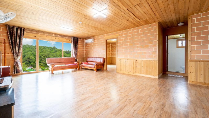 Samcheok Dasarang Pension, Samcheok, South Korea