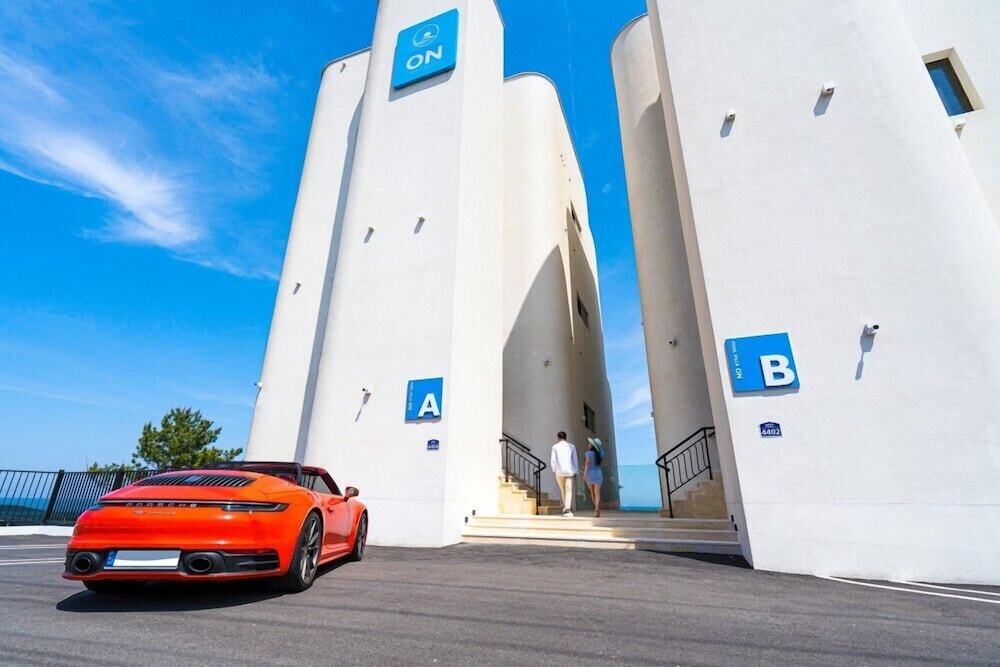 Hotel · ON Pool Villa, Pohang