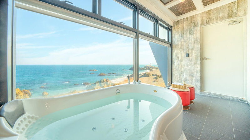 Gyeongju Blue21 Poolvilla Pension, Gyeongju, Южная Корея