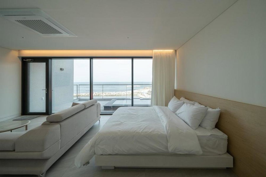 Pohang Madame Annette Pool Villa dogs allowed, Pohang, 대한민국