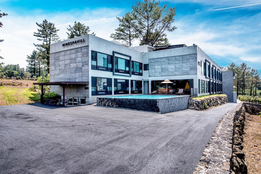 Ninespavill, Jeju City, South Korea