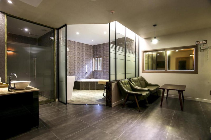 Hotel The Jaja, Gongju, South Korea