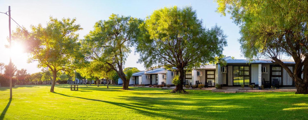 Hotel · Merino Inn Hotel, Colesberg