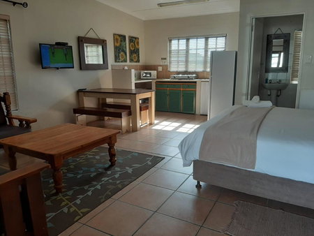 Tourist Lodge Gansbaai, Gansbaai, South Africa