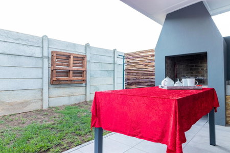 Memories Self-Catering at 5 on Smith, Oudtshoorn, Afrique du Sud