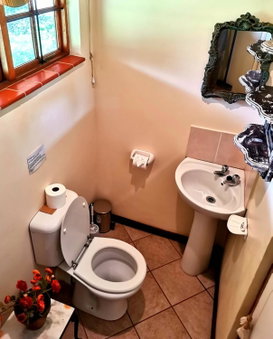 Otters Den, Nottingham Road, South Africa