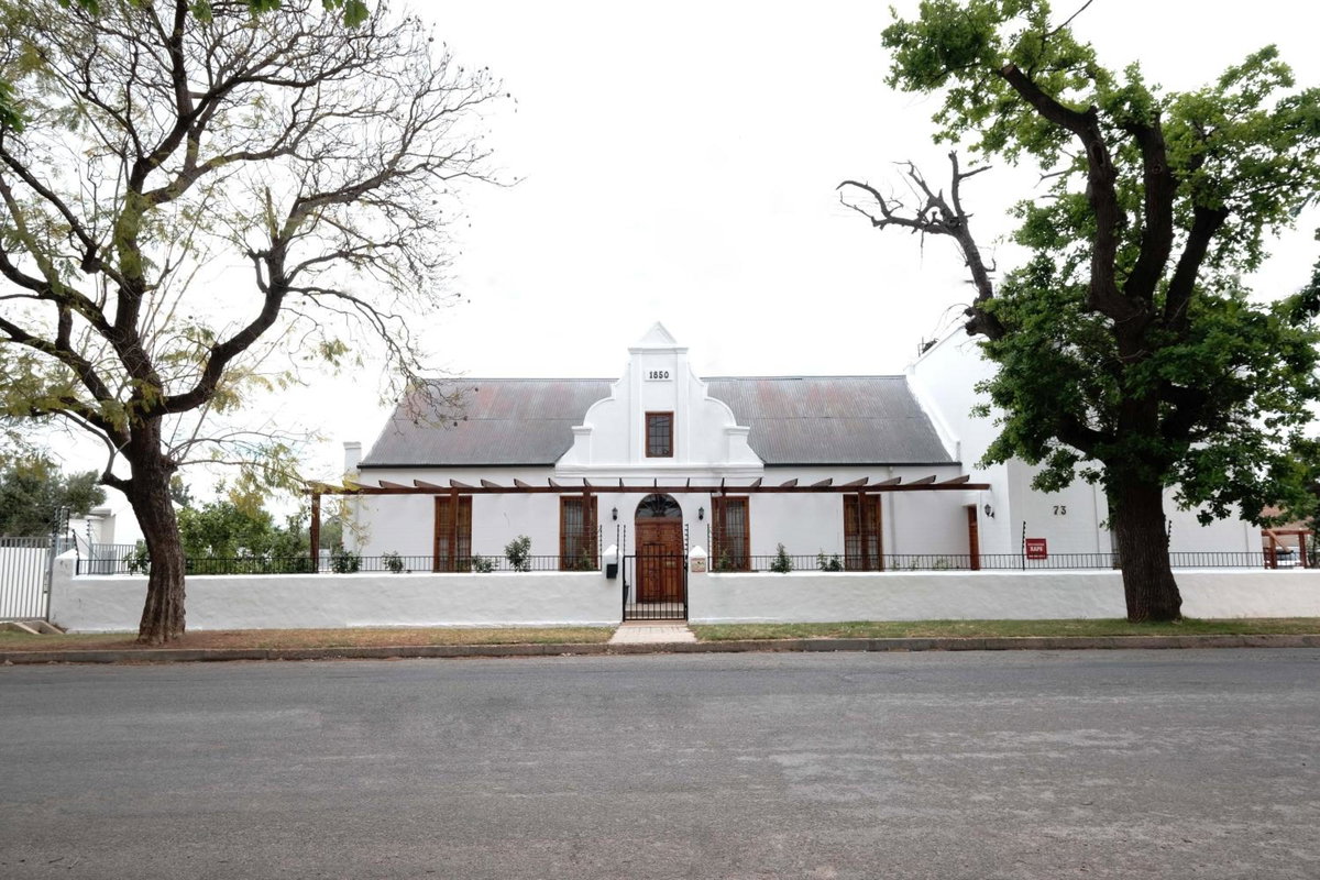 Hotel · Adderley House Guest Accommodation, Robertson