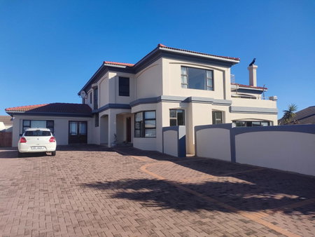 Alabaster Luxe Villa, Langebaan, Южная Африка