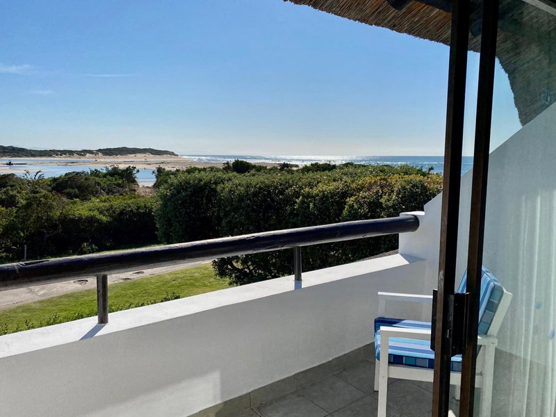 i-LOLLO Bed & Breakfast at the River Mouth, St Francis Bay, South Africa