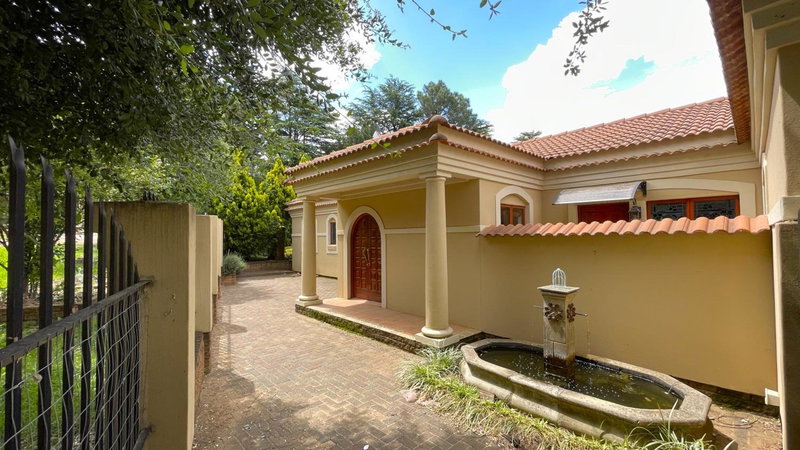 Butterfly Villa, Clarens, South Africa