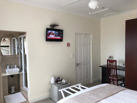Coral Beach Bed & Breakfast, East London, South Africa