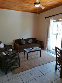 Culdesac Guesthouse Oudtshoorn, Oudtshoorn, South Africa