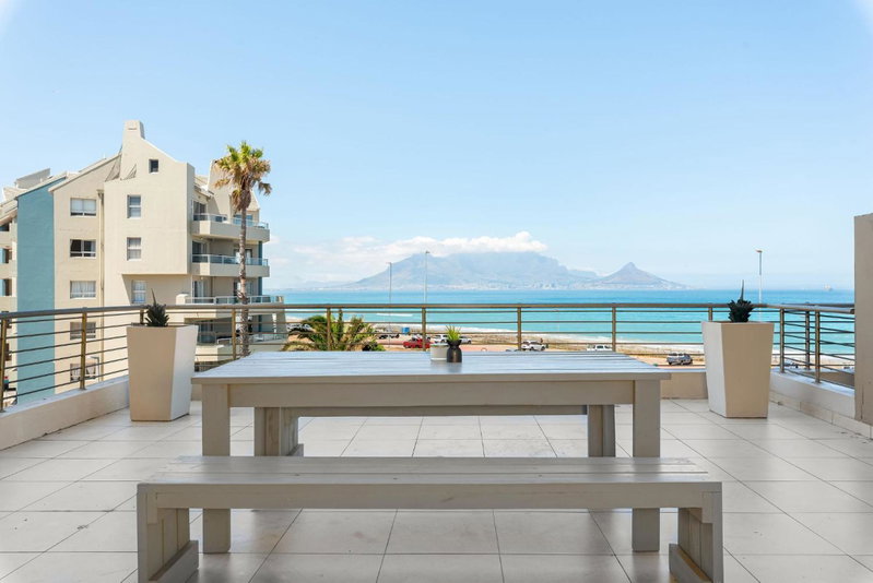 Portico, Bloubergstrand, South Africa