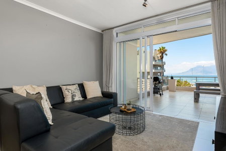 Portico, Bloubergstrand, South Africa