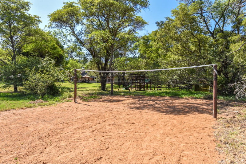 Mziki Safari Lodge, Vaalkop Dam, Южная Африка