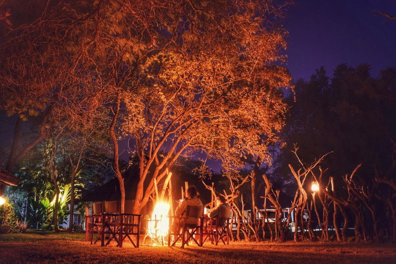 Mziki Safari Lodge, Vaalkop Dam, Южная Африка
