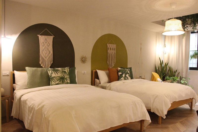 好趣旅店 How Chill Inn #風格設計民宿 #停車折抵 #可包棟, Tainan, Taiwan
