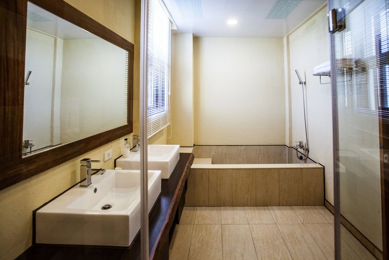 Oasis Hotel, Magong, Taiwan