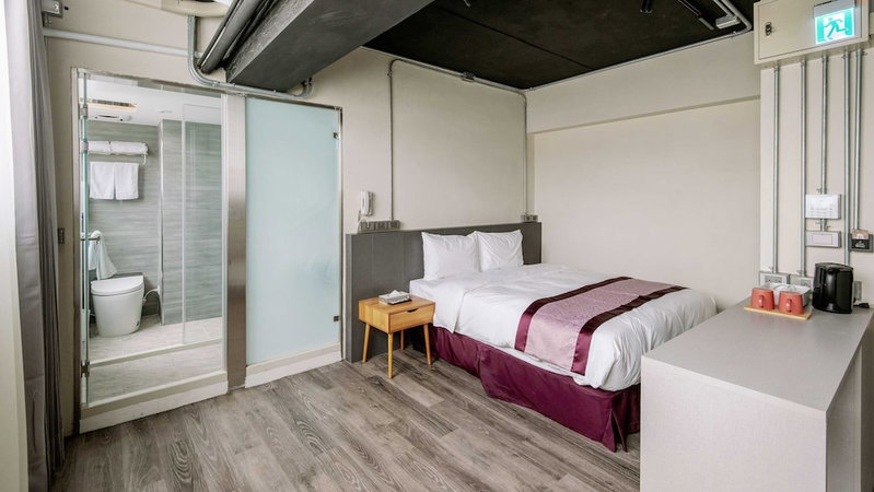 Saturn Hotel, Taichung, Taiwán