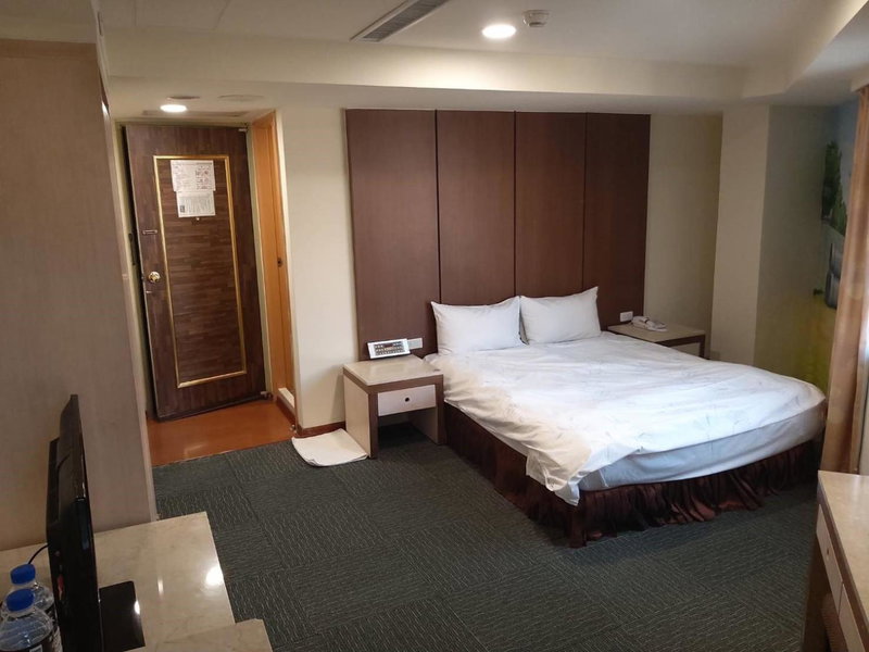 Waugh Den Business Hotel, Taichung, 台湾