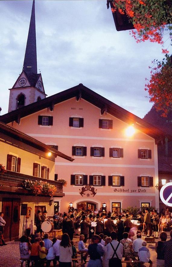 Hotel · Gasthof zur Post, Sankt Martin Bei Lofer