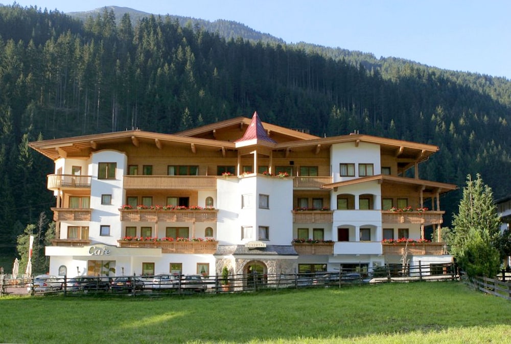 Hotel · Hotel Tuxertal, Tux
